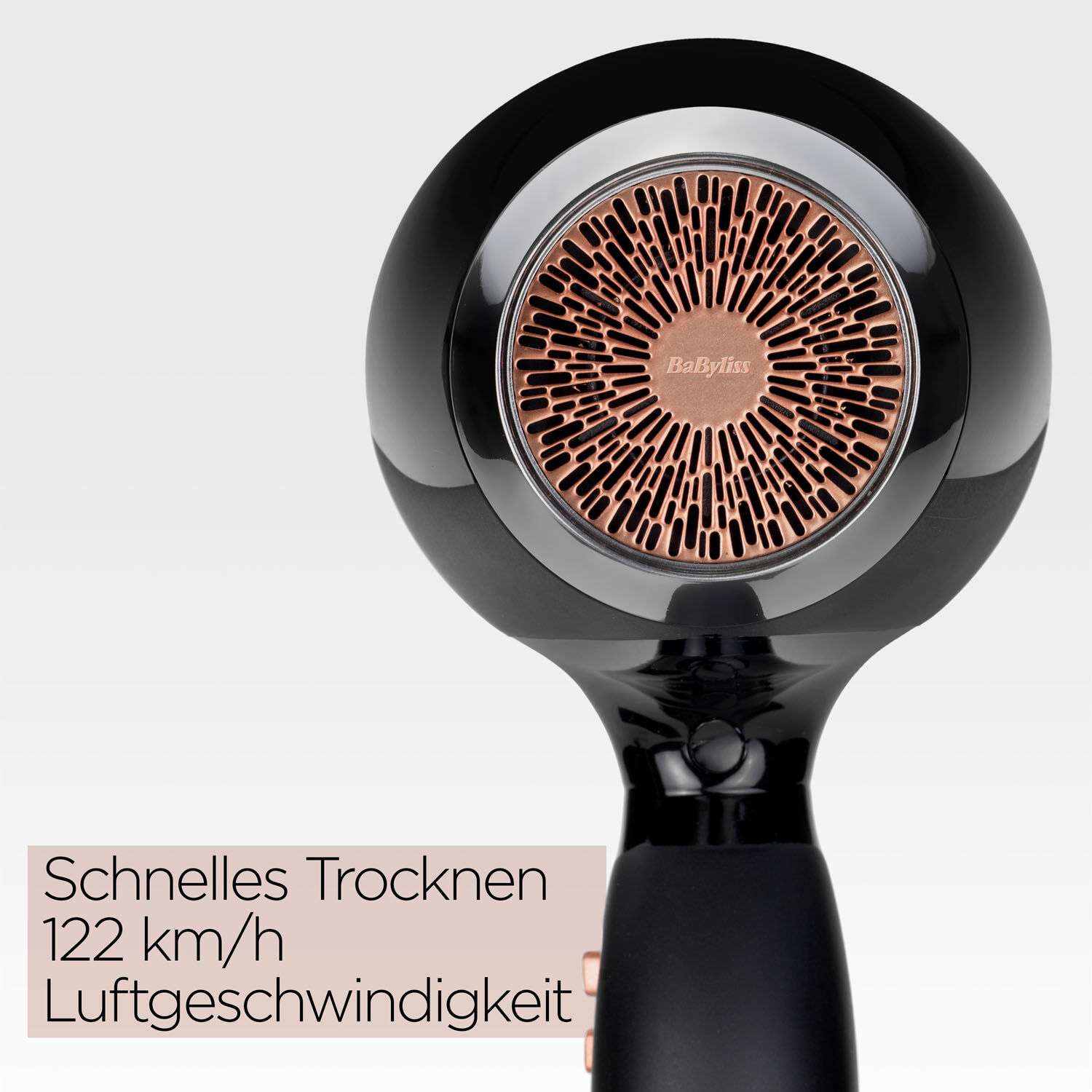 Schnelles Trocknen
122 km/h Luftgeschwindigkeit